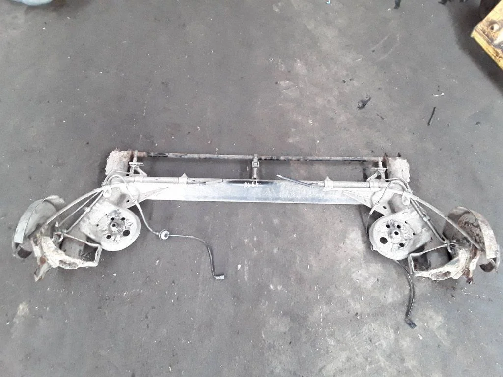 Aizmugurējais tilts
