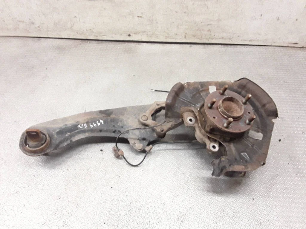 Rear wheel hub spindle/knuckle – Mazda 6 (2008-2013)