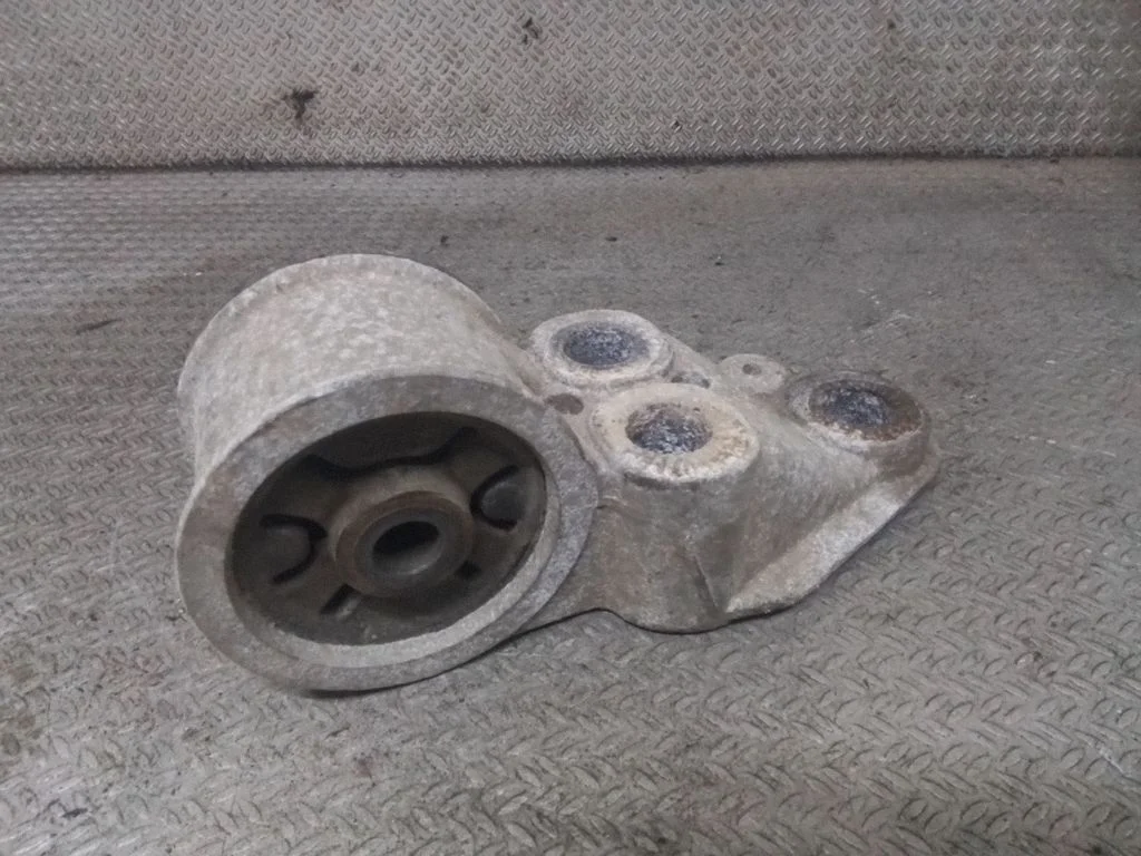 Rear axle beam mounts housing – Audi A6 S6 C5 4B (1997-2005)