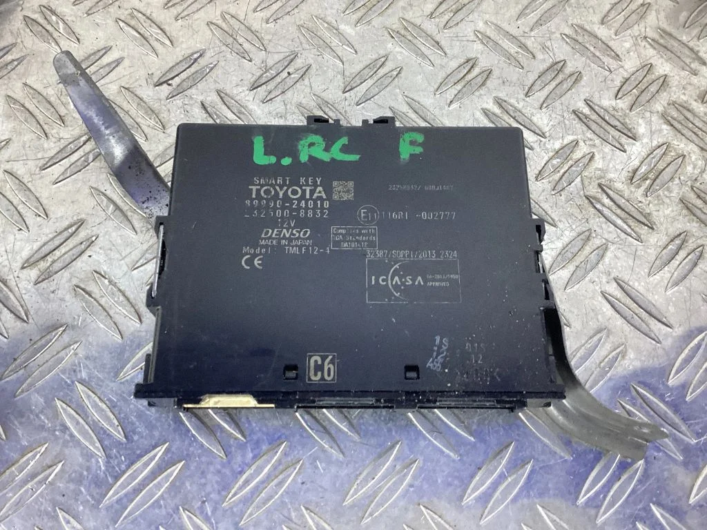 Keyless (KESSY) go control unit/module – Lexus RC (2014-)