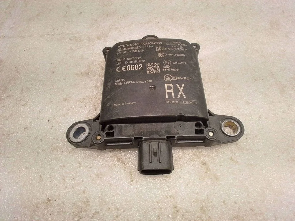 Blind spot module – Lexus RX III (2008-2015)