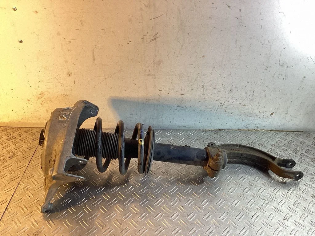 Front shock absorber with coil spring – Porsche Macan (95B) (2019-)