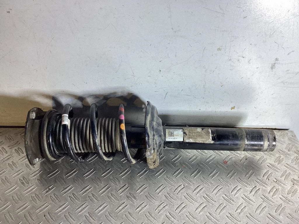 Front shock absorber with coil spring – Volkswagen Tiguan Allspace (2017-)