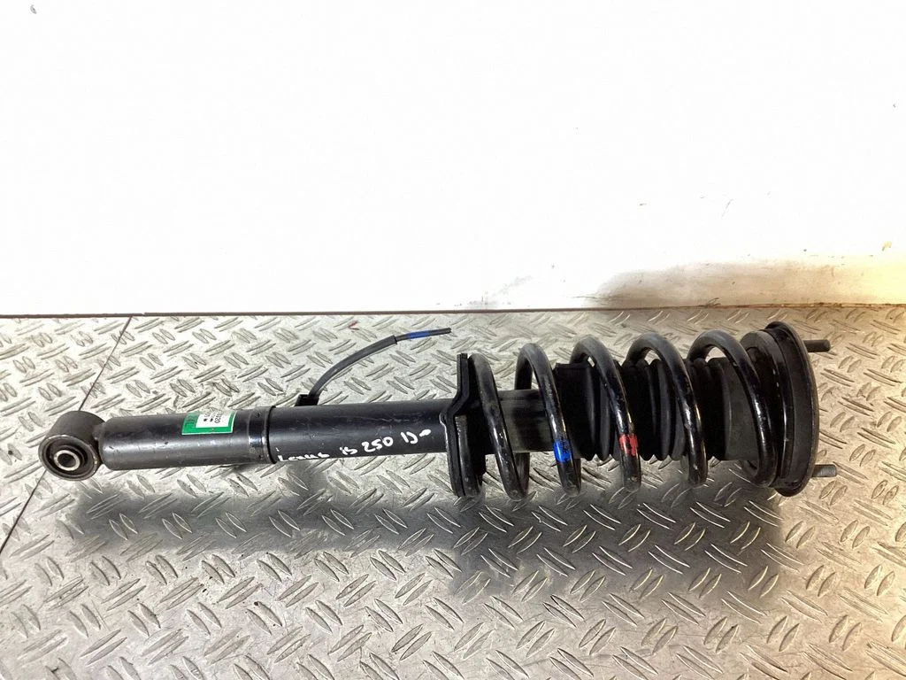 Front shock absorber with coil spring – Lexus IS III XE30 (2013-2020)