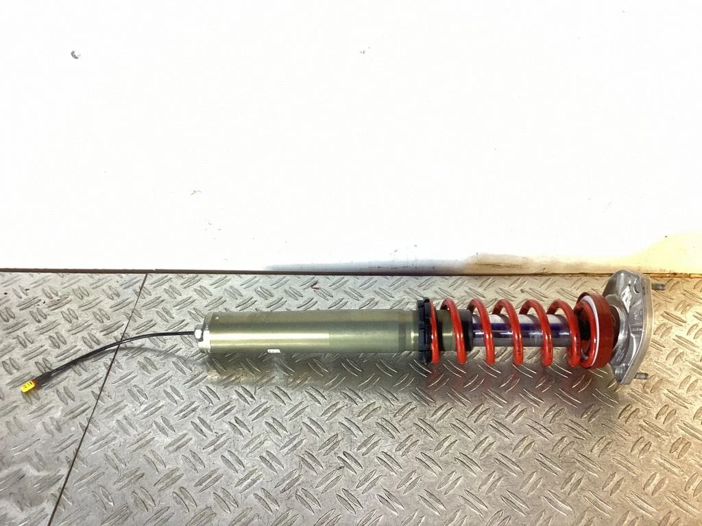 Front shock absorber with coil spring – Porsche 911 991 (2011-2019)