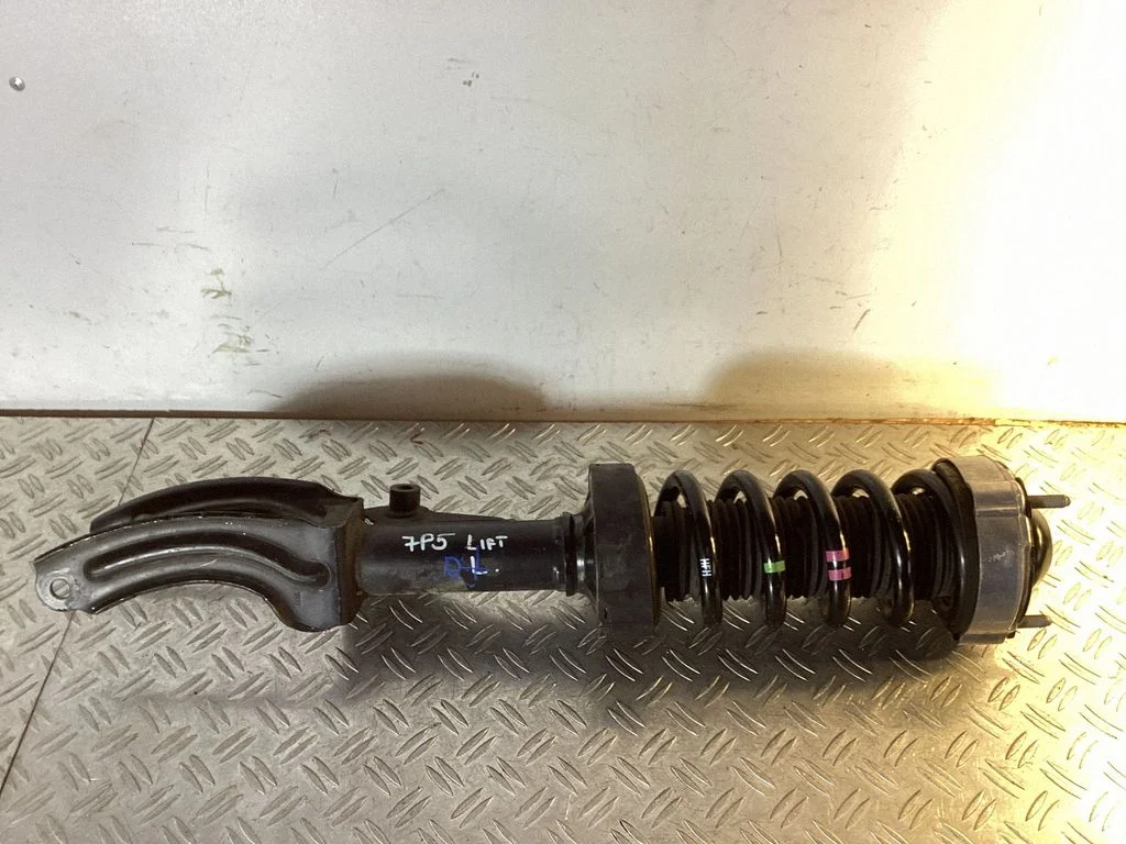 Front shock absorber with coil spring – Porsche Cayenne (92A) (2010-2017)