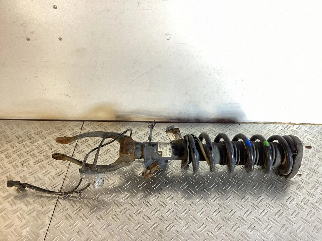 Front shock absorber with coil spring – Infiniti QX70 S51 (2013-2017)