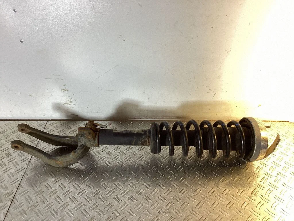 Front shock absorber with coil spring – BMW X5 E70 (2006-2013)