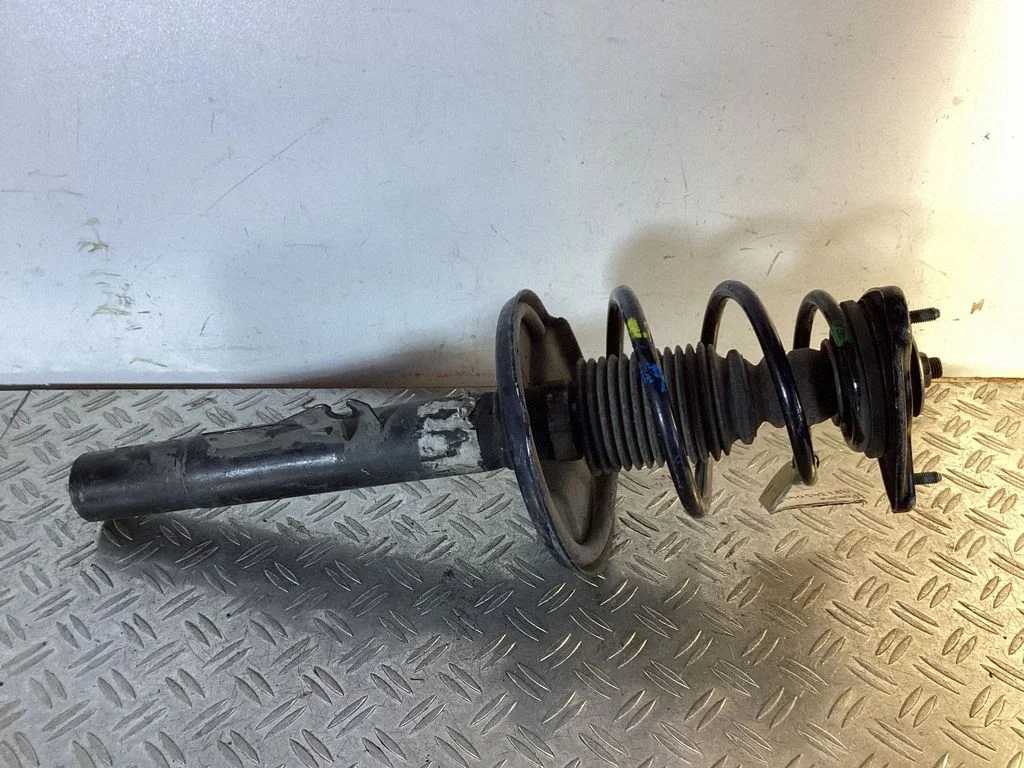 Front shock absorber with coil spring – Porsche Boxster 987 (2005-2012)