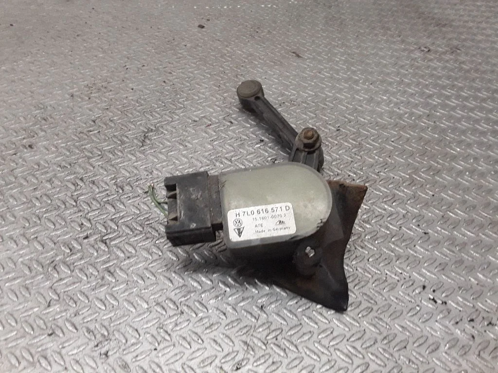 Rear air suspension level height sensor 7L0616571D