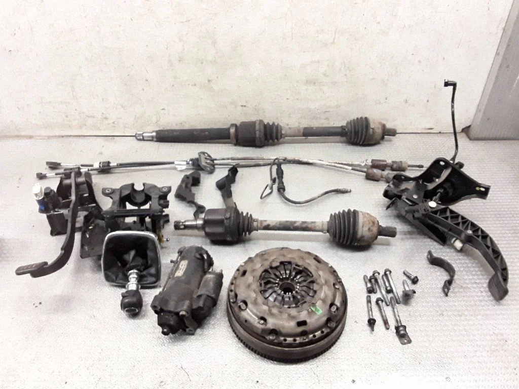 Manual 6 speed gearbox 6G9R7002SE