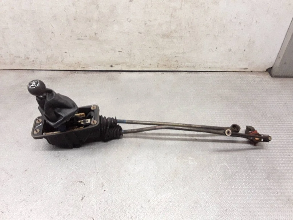 Gear selector mechanism 4F0711167