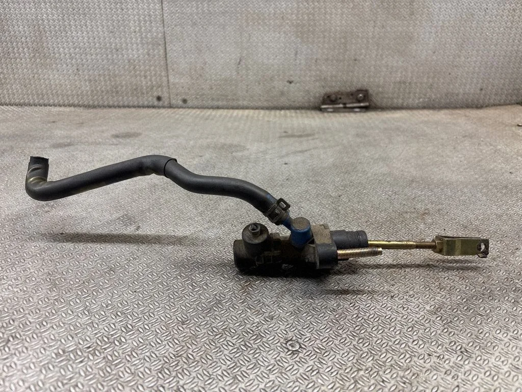 Clutch master cylinder