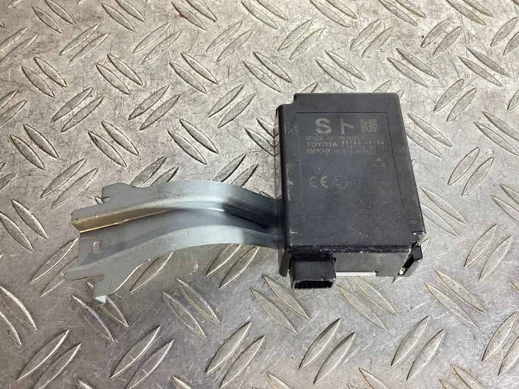 Tire pressure control unit – Lexus RX 450H (2016-)
