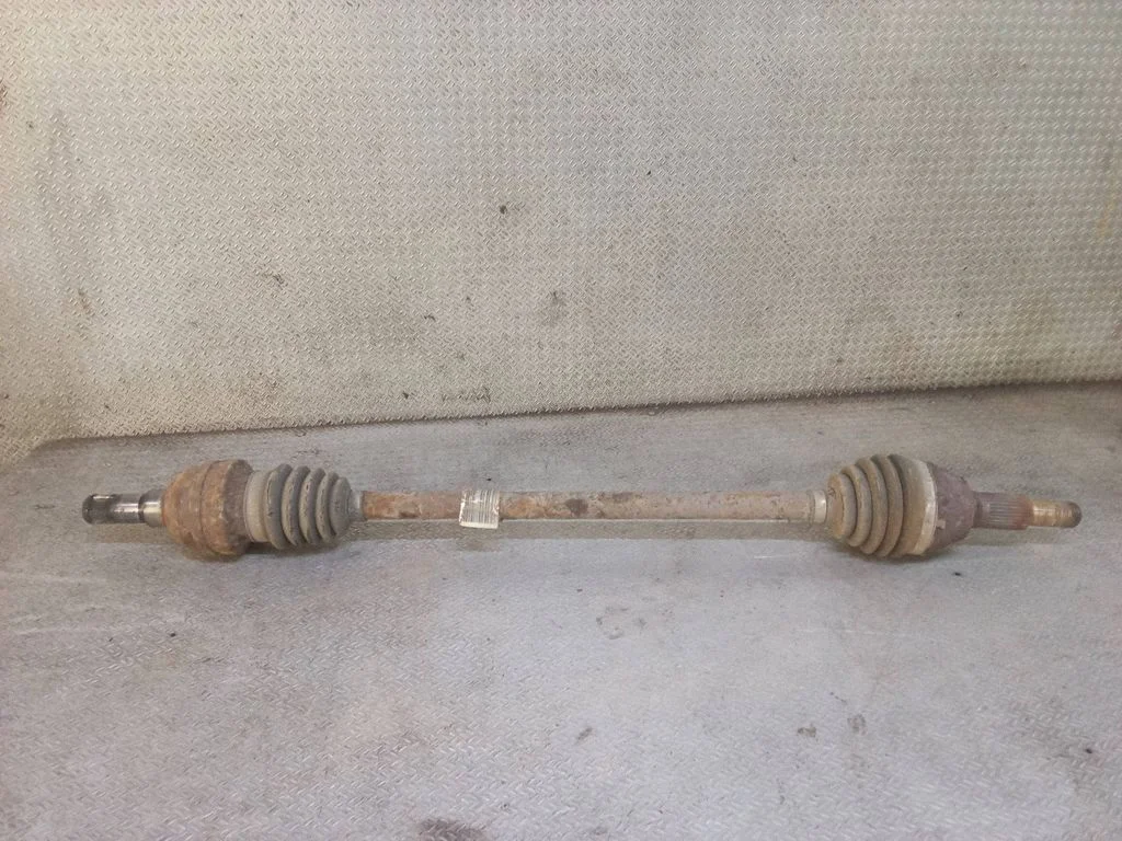 Rear driveshaft – right