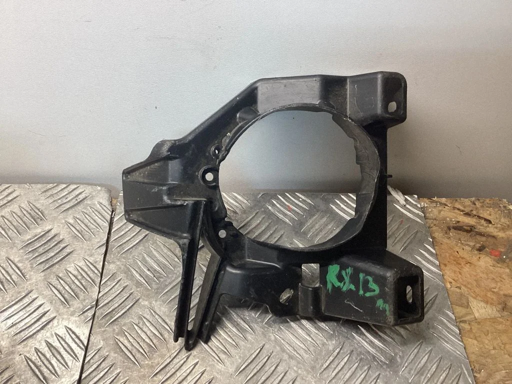 Udutule kinnitusklamber – Lexus RX III (2008-2015)