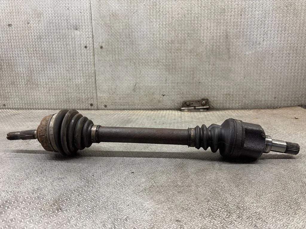 Front driveshaft – front left
