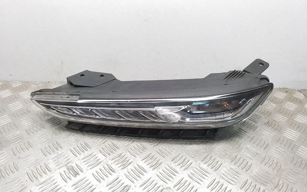 LED-päevatuli – Hyundai Kona I (2017-2023)