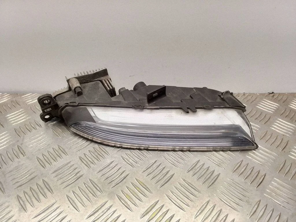 LED-päevatuli – Porsche Panamera (971) (2017-2024)