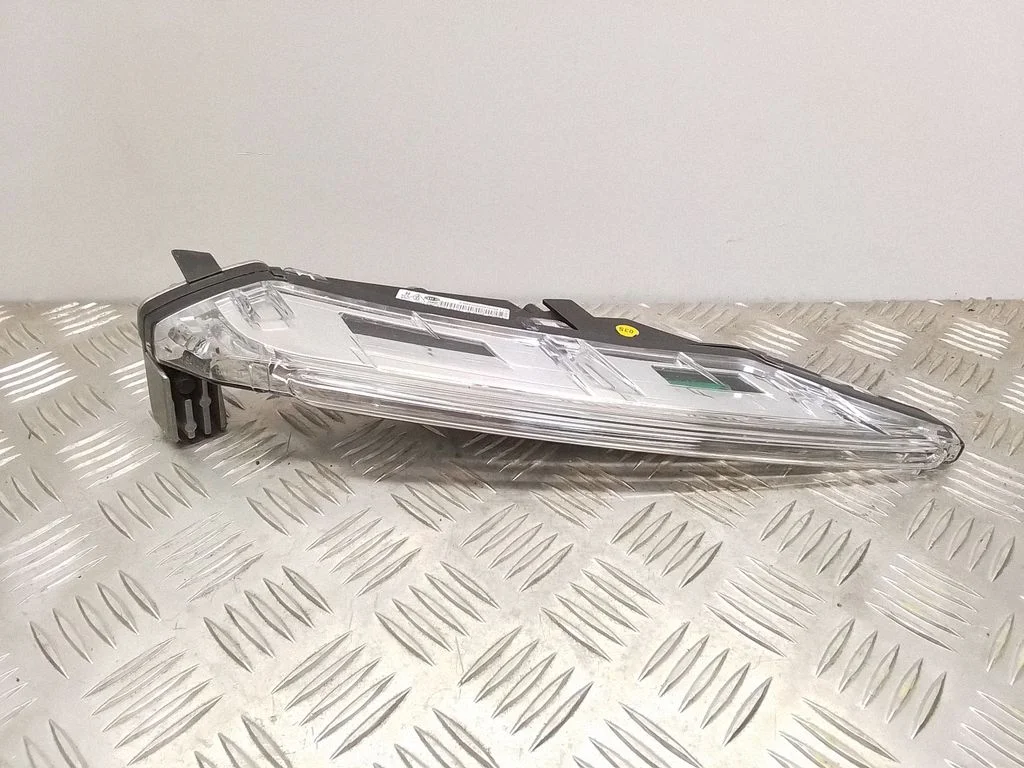 LED-päevatuli – Porsche Macan (95B) (2014-2018)