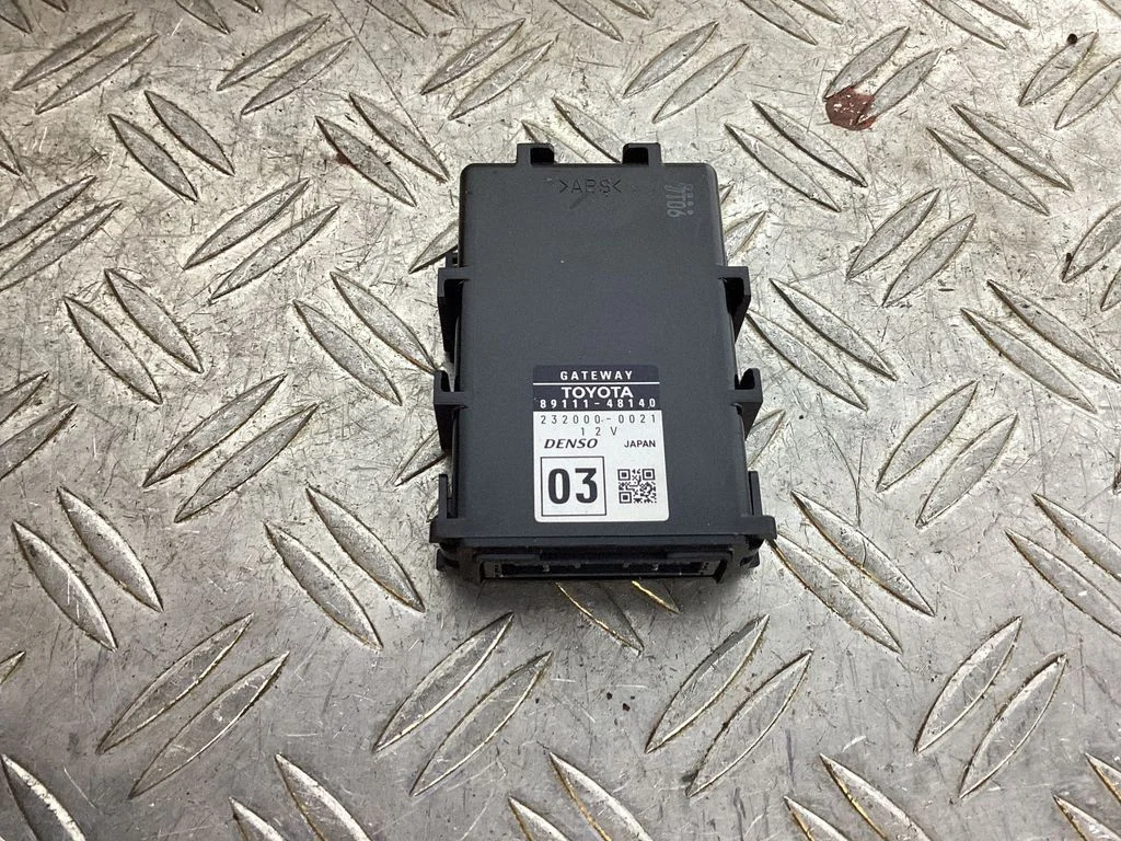 Gateway juhtmoodul – Lexus RX 450H (2016-)