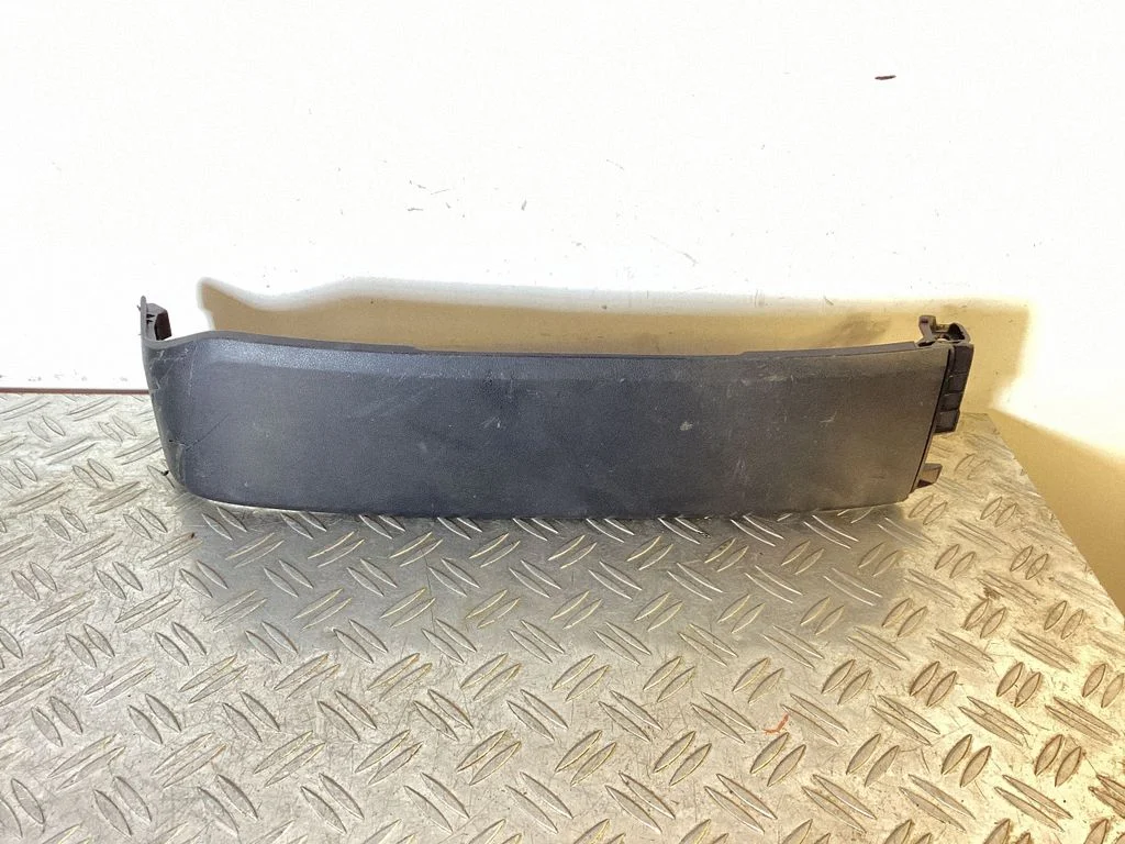 Seat trim 7186778010