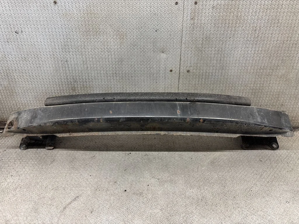 Front bumper cross member