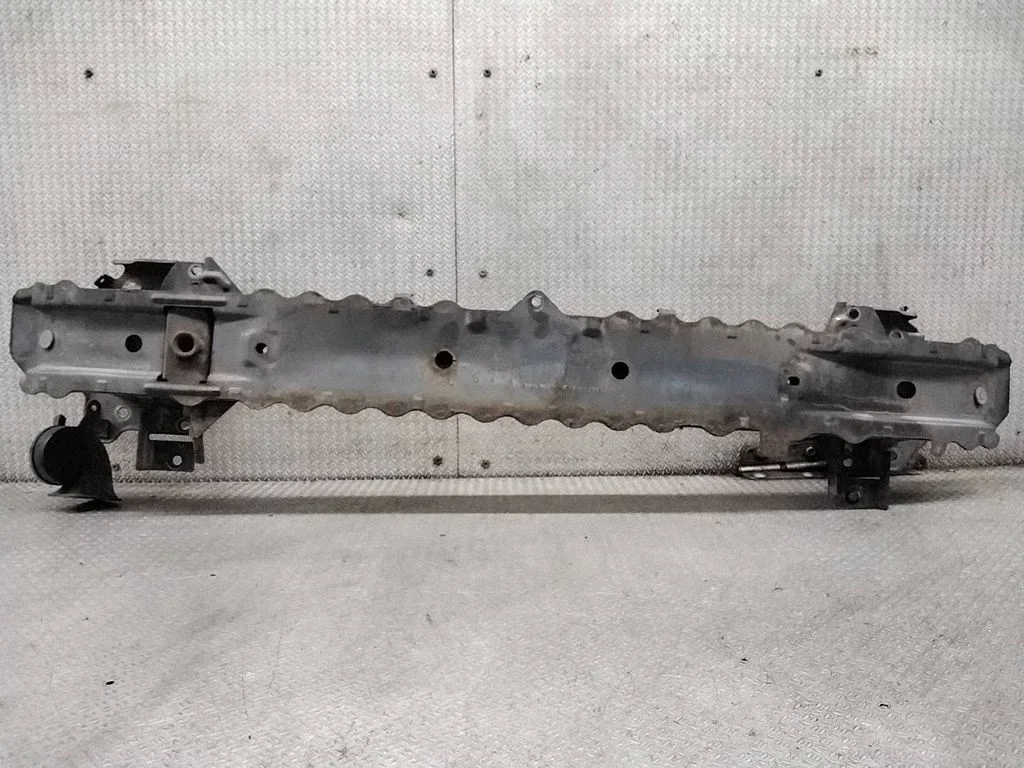 Front bumper cross member DF7150070