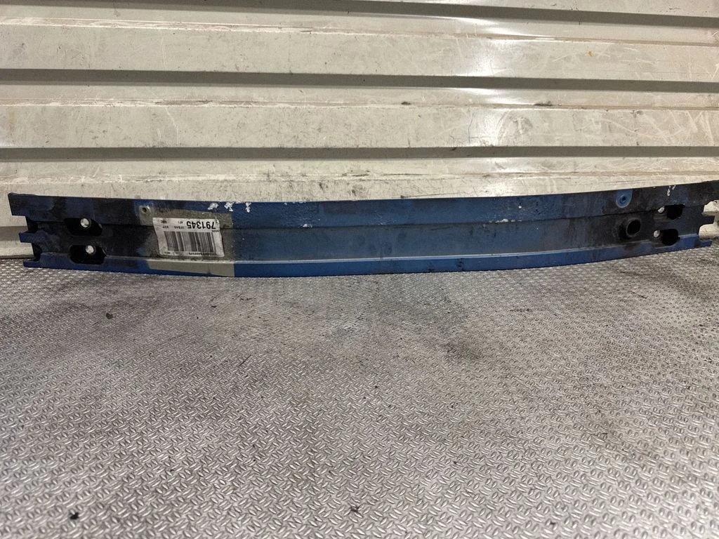 Front bumper cross member