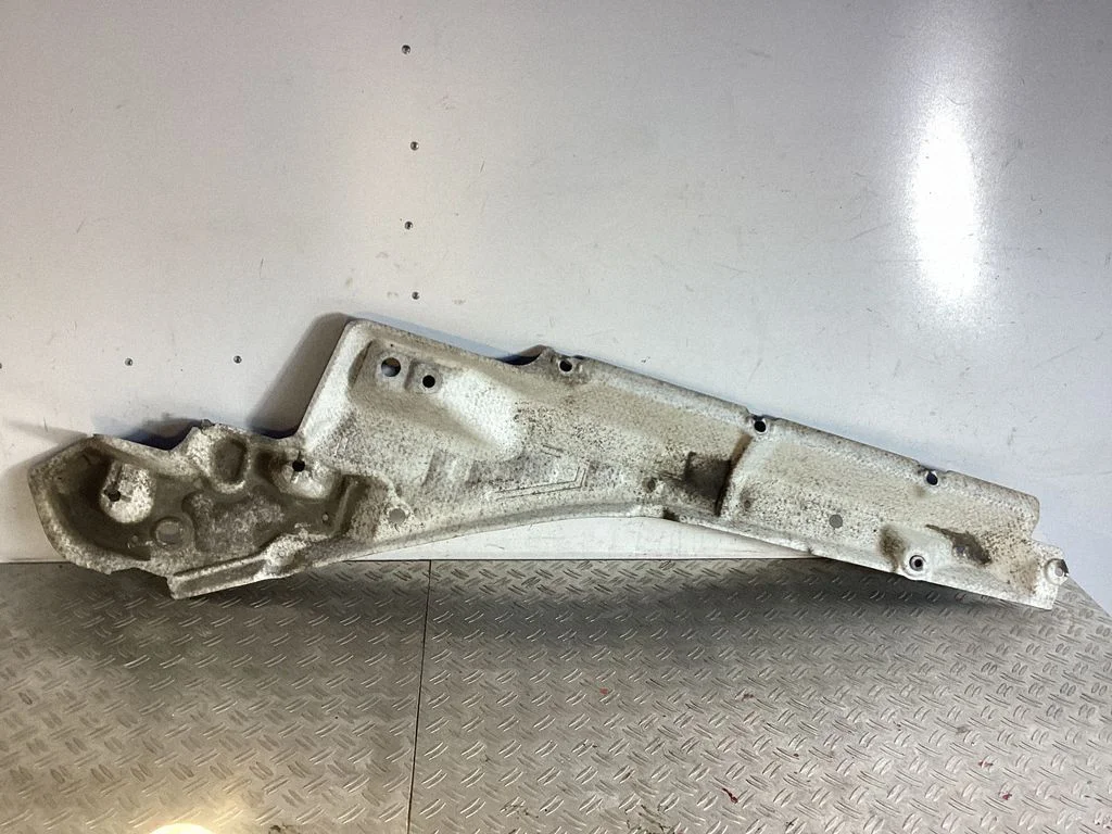 Külgmine põhjakaitse – Lexus NX (2021-)