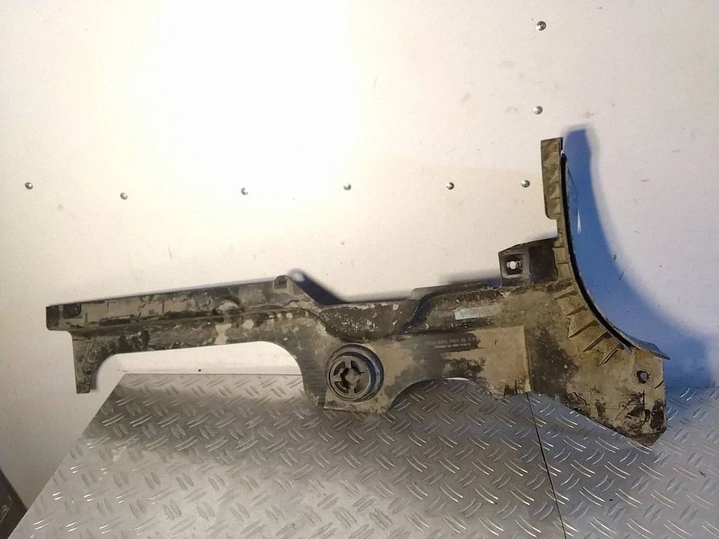 Külgmine põhjakaitse – Porsche Macan (95B) (2019-)