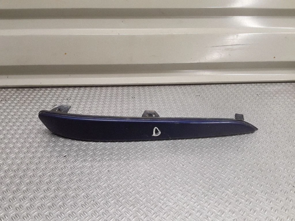 Front bumper splitter molding 13121996RH