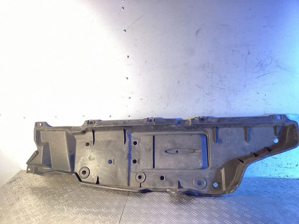 Külgmine põhjakaitse – Lexus NX (2014-2021)