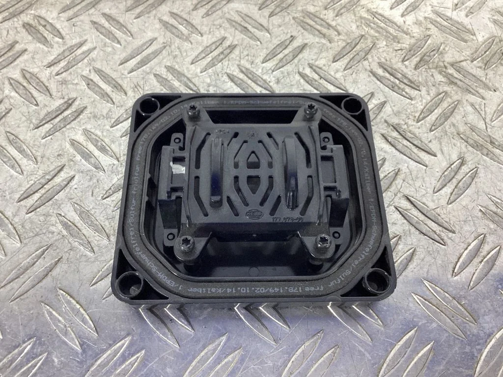 LED-tulede moodul – Audi A6 S6 C7 4G (2011-2018)