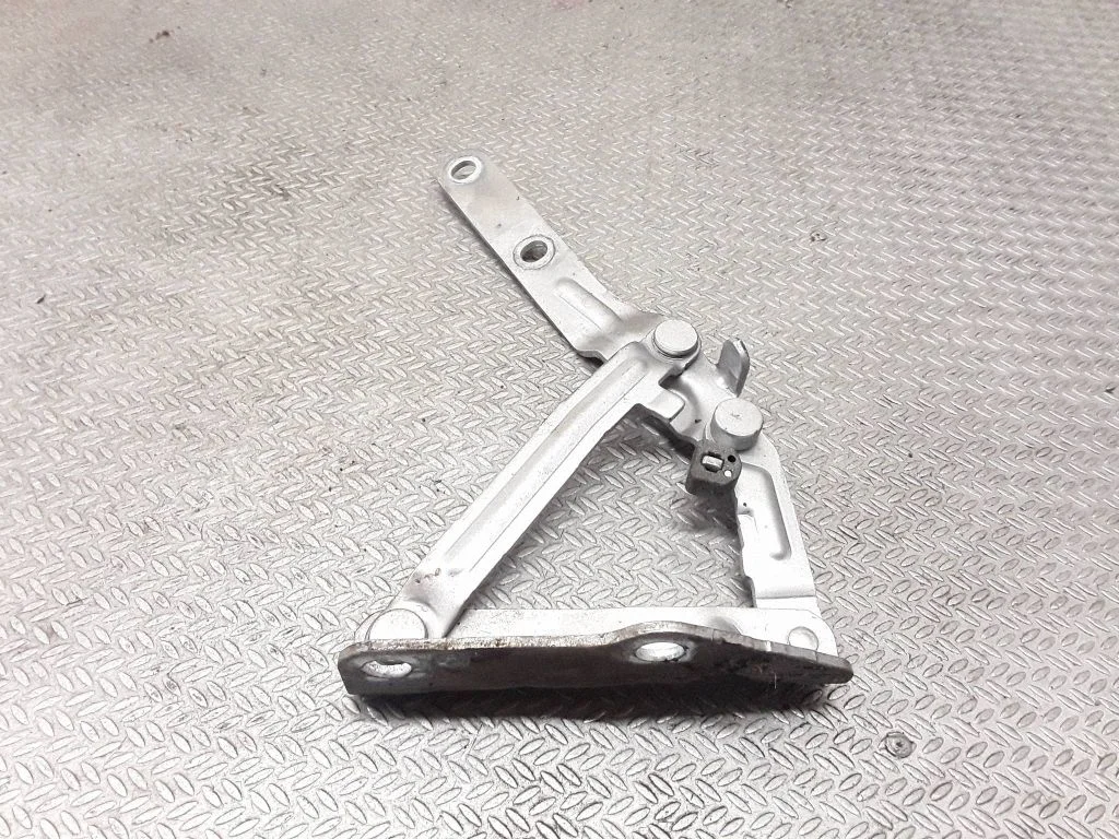 Engine bonnet/hood hinges 7H0823302D
