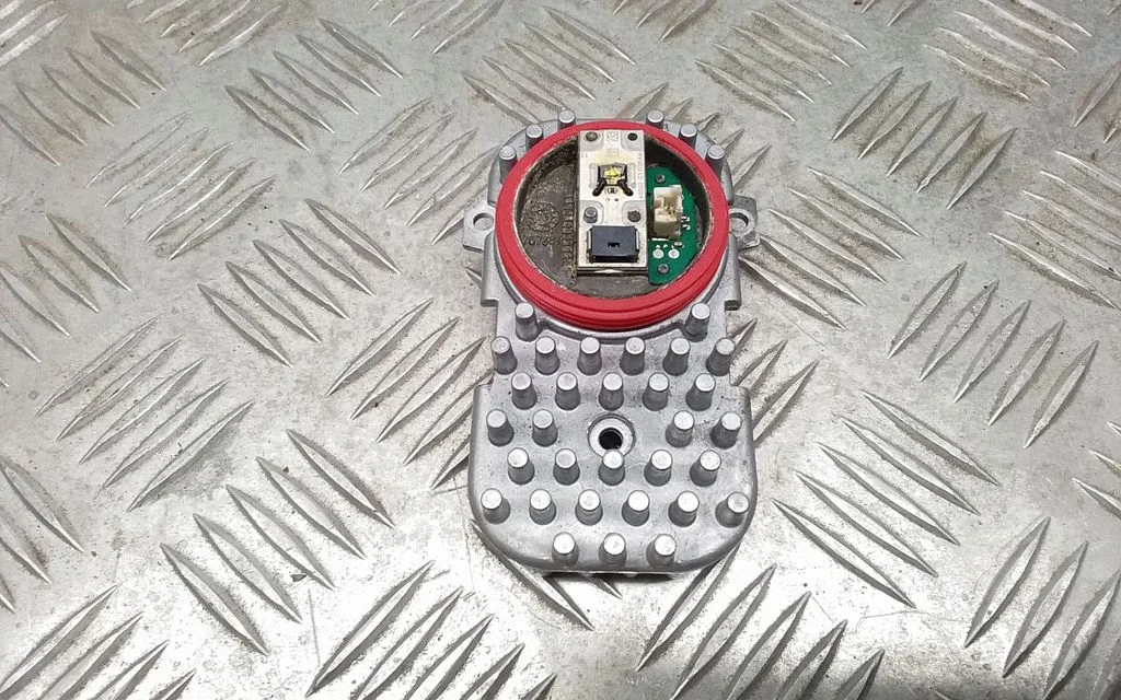 LED-tulede moodul – BMW X5 F15 (2013-2017)