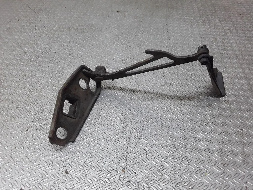Engine bonnet/hood lock/latch loop/hook 1298870127