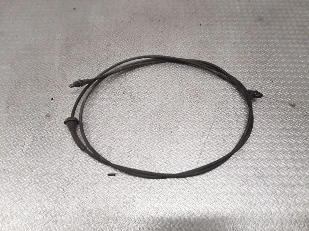 Engine bonnet/hood lock release cable