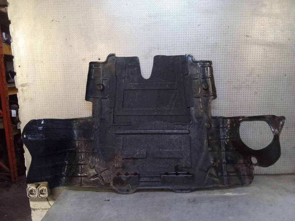 Motora dibena aizsargs