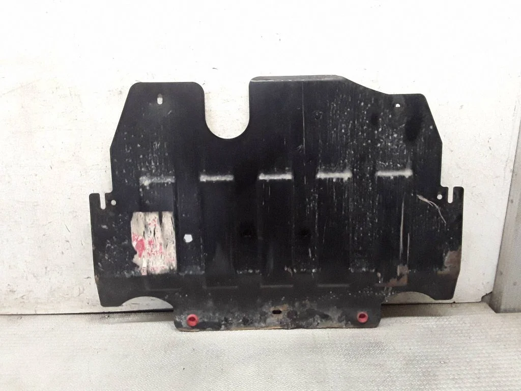 Engine splash shield/under tray