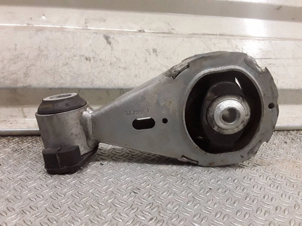 Gearbox mount