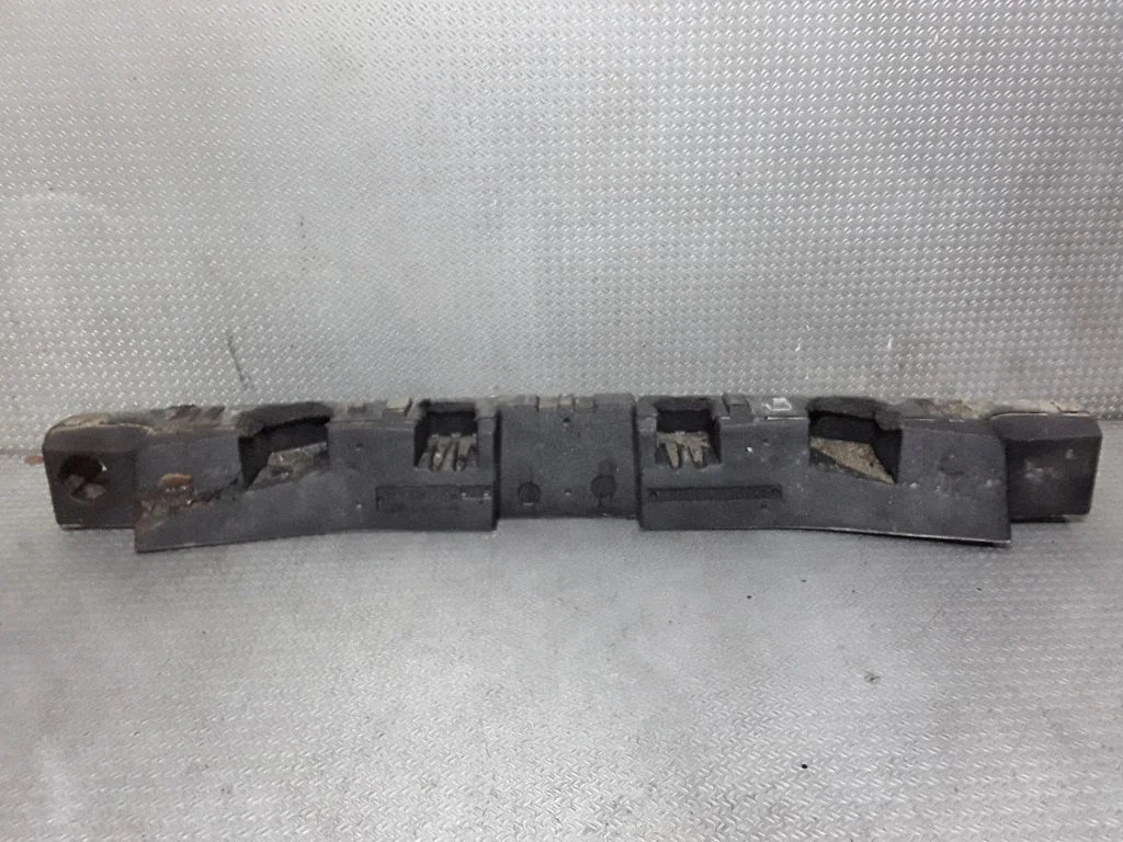 Rear bumper foam support bar A1643150165