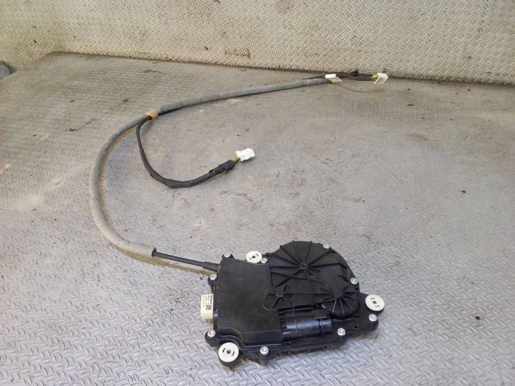 Tailgate/trunk/boot lift motor 967043104