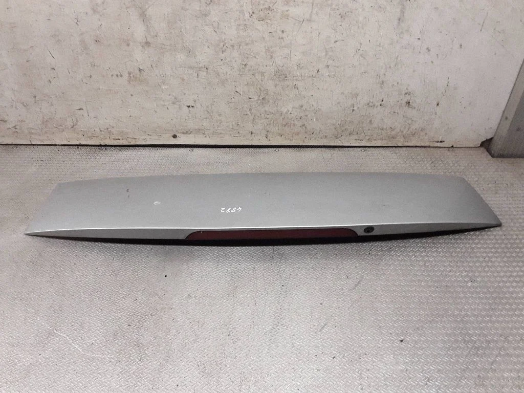 Rear window tailgate spoiler 4X43N44210ADW