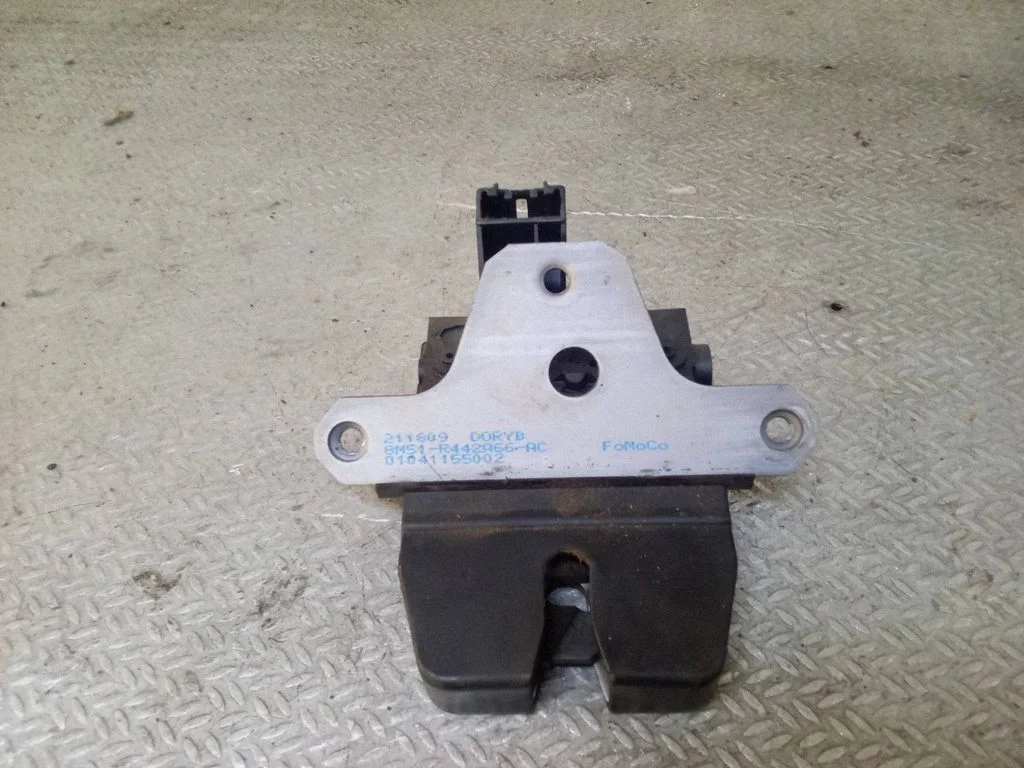 Tailgate/trunk/boot lock/catch/latch – Ford Kuga I (2008-2012)