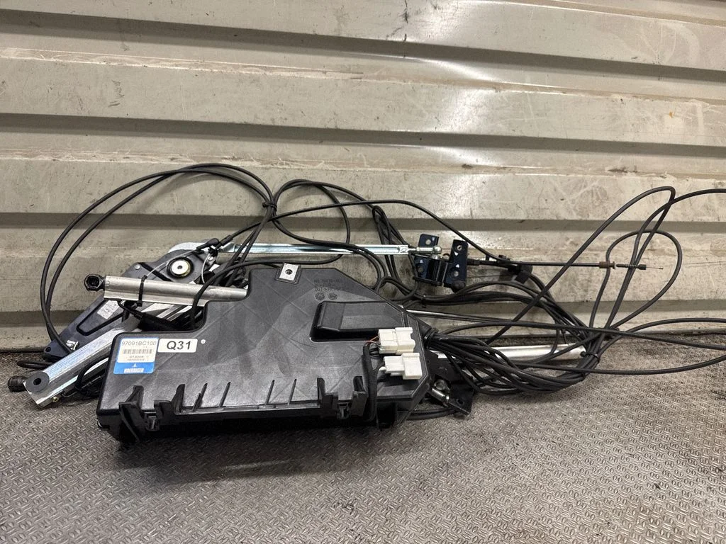 Tailgate hydraulic set HB70834060
