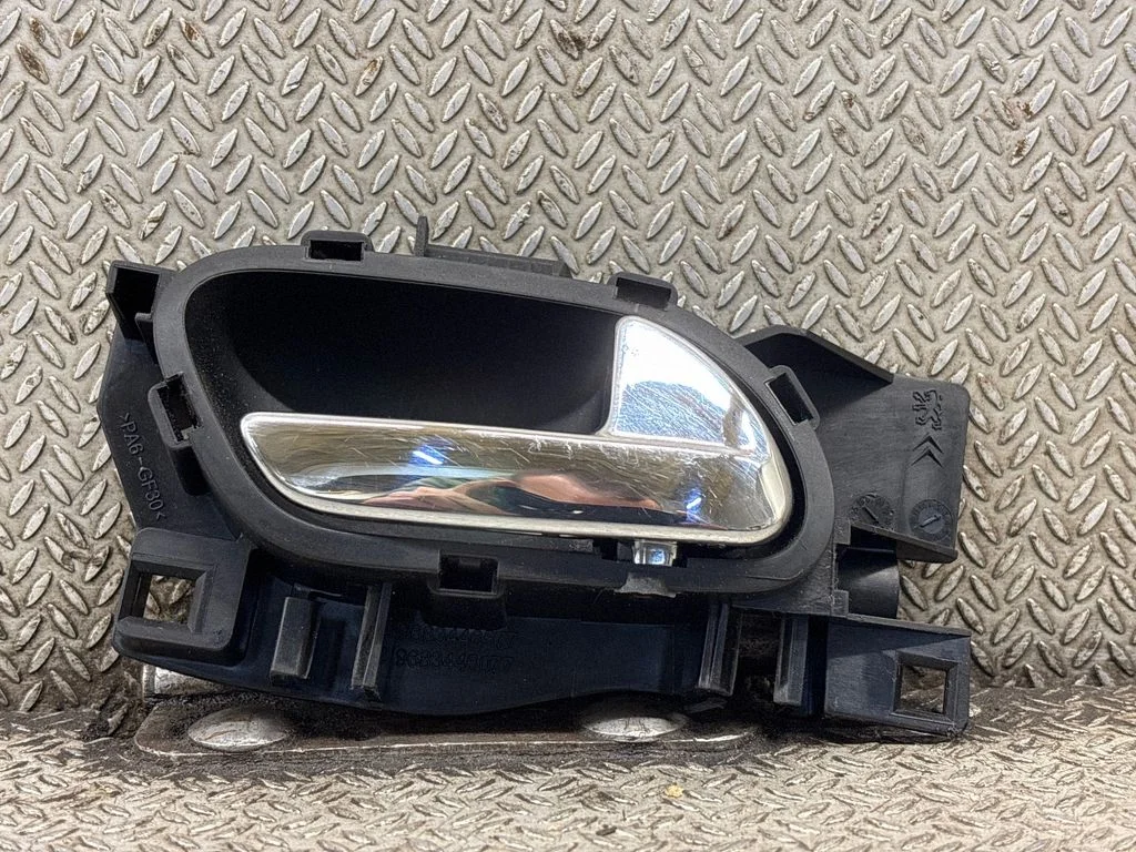 Front door interior handle 9683446577