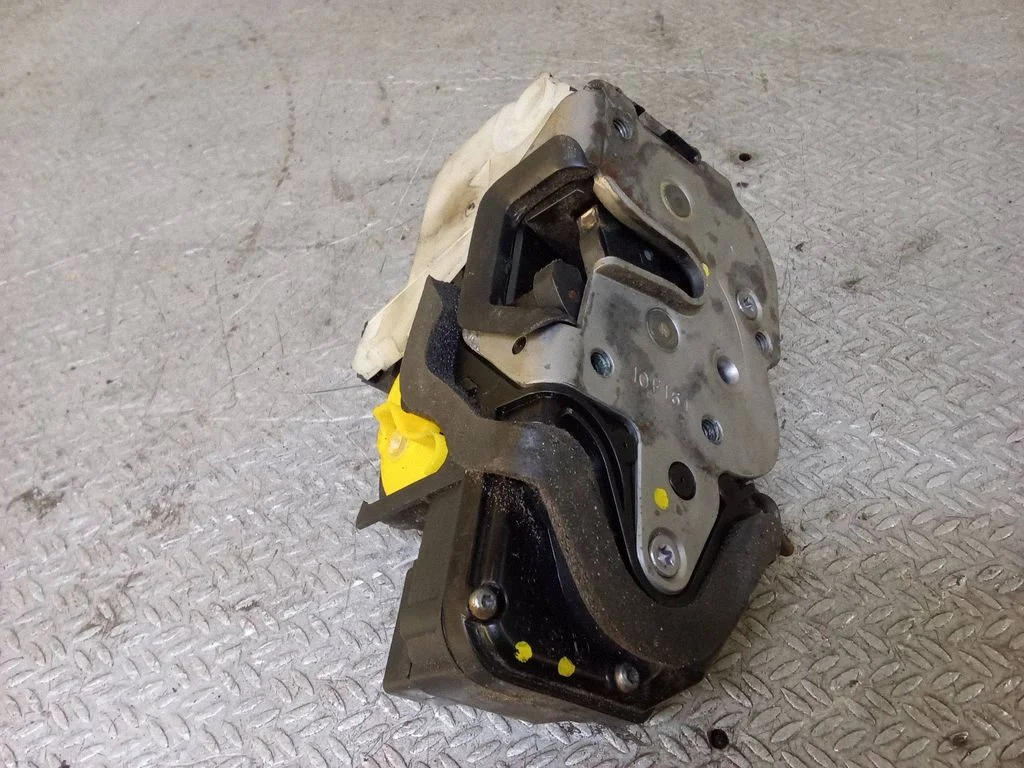 Front door lock 13503801