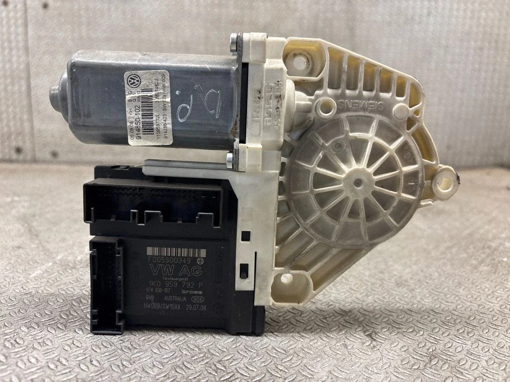 Front door window regulator motor 1K0959792P