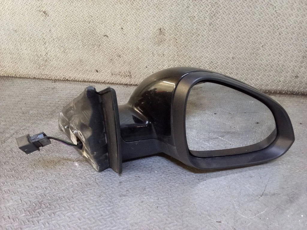 Front door electric wing mirror 13320193